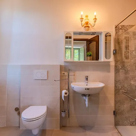 Ca Pendula By Interhome Villa Domaso