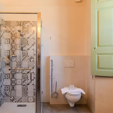 Ca Pendula By Interhome Villa Domaso